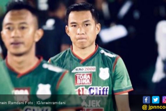 Erwin Ramdani Ikuti Jejak Rachmad Hidayat cs Pamit dari PSMS - JPNN.COM