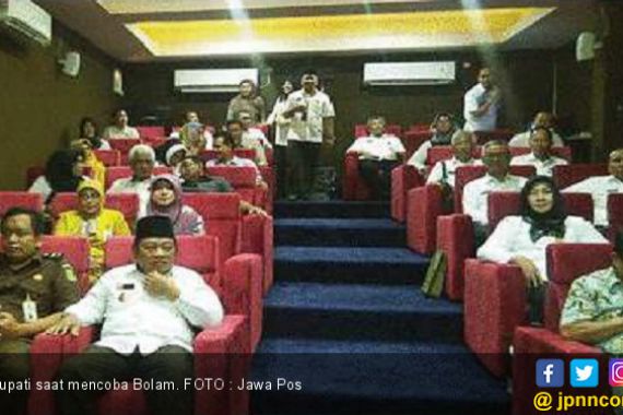 Tingkatkan Literasi Anak dengan Bolam - Torpin - JPNN.COM