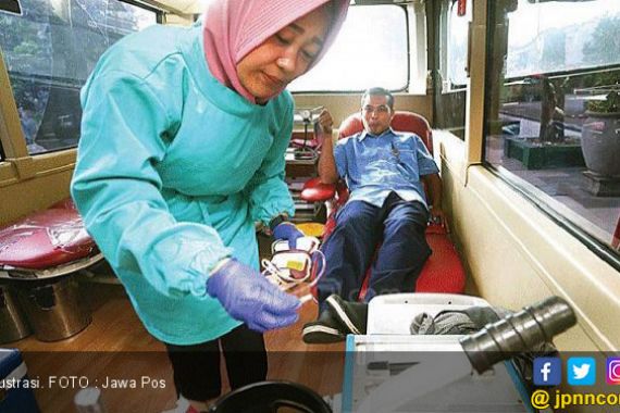 Donor Darah Yuk, Stok Darah Menipis Nih - JPNN.COM