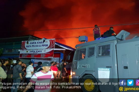 Kebakaran Hebat di Tenggarong, 26 Rumah dan 1 Gereja Ludes - JPNN.COM
