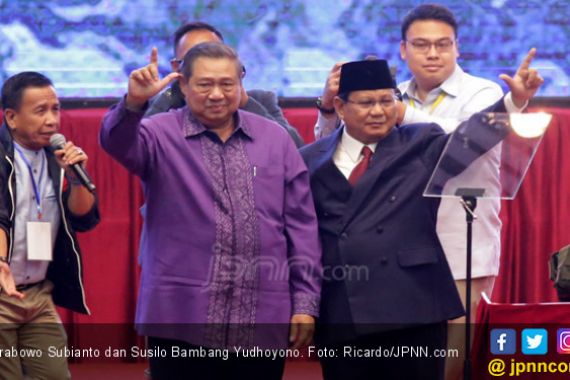 Jokowi Undang AHY, Prabowo Pengin Temui SBY - JPNN.COM