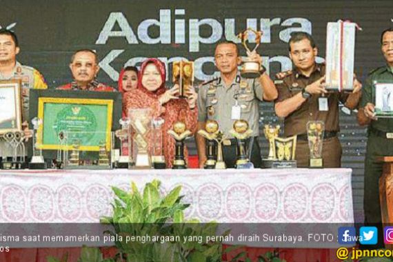 Pemkot Surabaya Pamerkan Deretan Penghargaan - JPNN.COM