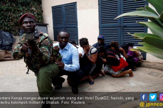 Militan Menyerang saat Tamu Hotel Asyik Makan Siang - JPNN.COM