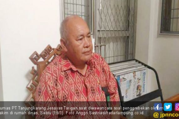 PT Terbitkan SK Penarikan Tugas Oknum Hakim yang Digerebek Warga - JPNN.COM
