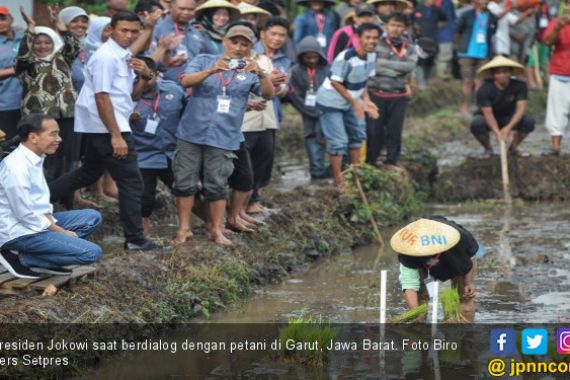 Jokowi: Kalau Dapat KUR Jangan Dipakai Beli Motor - JPNN.COM