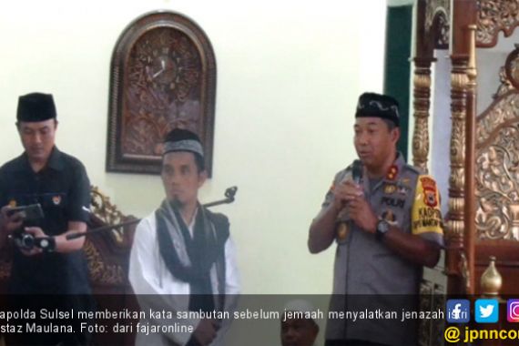 Kapolda Sulsel Bilang Ustaz Maulana Pandai Bersandiwara - JPNN.COM