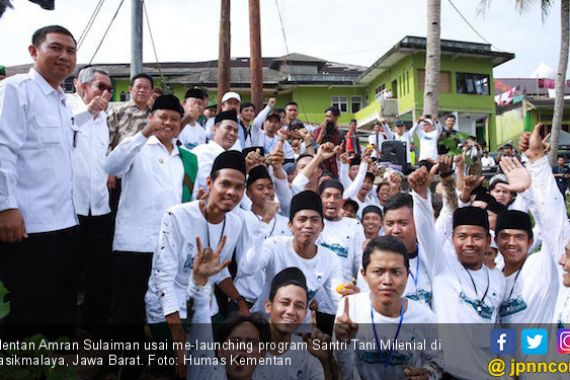 Mentan Launching Santri Tani Milenial - JPNN.COM