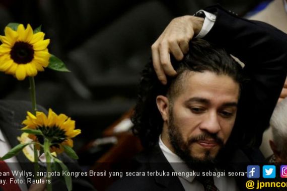 Takut Dibunuh, Politikus Gay Brasil Kabur ke Luar Negeri - JPNN.COM