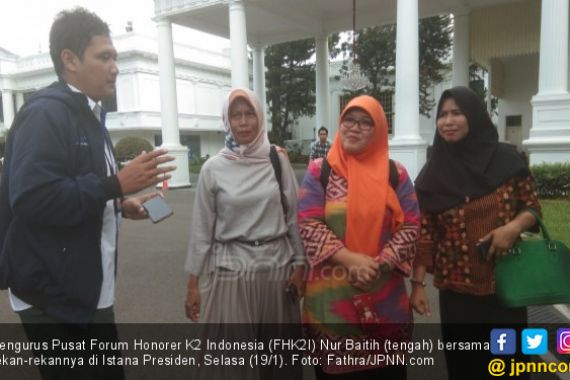 Honorer K2 Kubu Prabowo Mengaku tak Paham, Pro Jokowi Bilang Jangan Berpikir Sesaat - JPNN.COM