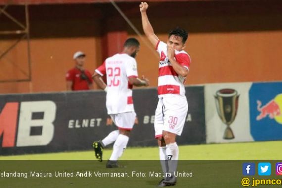 Andik Vermansah Spesialis Kapten Madura United Kontra Persebaya - JPNN.COM