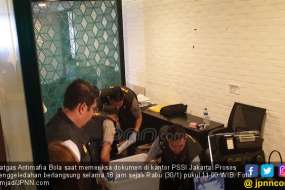 Kantor PSSI Digeledah, Satgas Sita 71 Item Dokumen - JPNN.COM