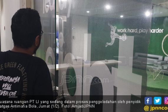 Ssstt.. Satgas Temukan Fakta Baru Dalam Penggeledahan di PT Liga Indonesia - JPNN.COM