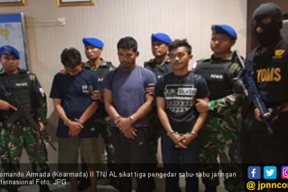 TNI AL Sikat Penyelundupan 6 Kg Sabu-Sabu Jaringan Internasional - JPNN.COM