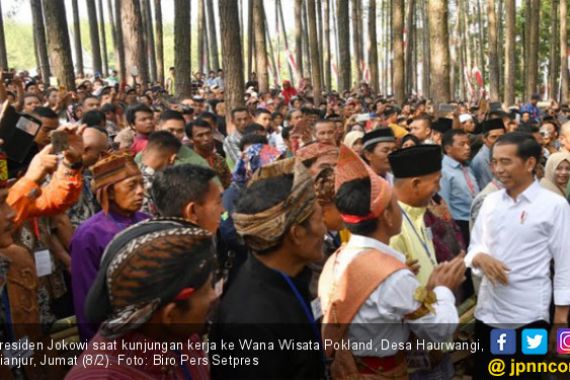 Jokowi: Satu Kepala Keluarga Dapat 1,5 Hektare - JPNN.COM