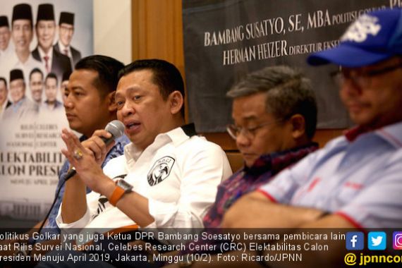 Survei CRC: Jokowi – Kiai Ma’ruf Unggul, Prabowo – Sandi Tertinggal Lagi - JPNN.COM