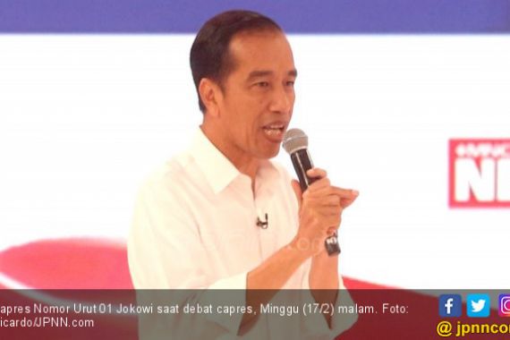 Bantah Pakai Earpiece, Jokowi: Jangan Bikin Isu yang Tidak Bermutu - JPNN.COM