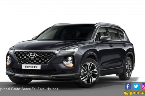 Hyundai Santa Fe Terbaru Kini Pede Lawan Pajero Sport dan Fortuner - JPNN.COM