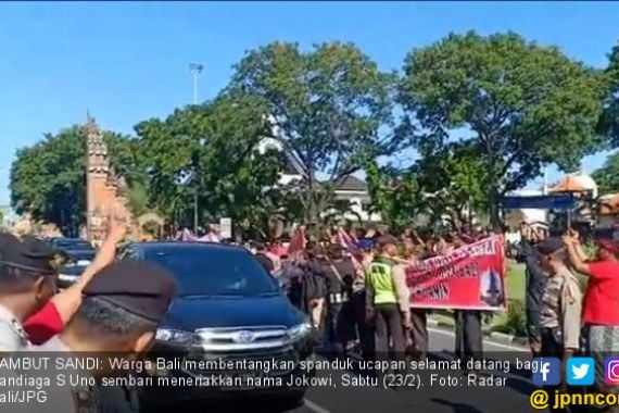 Sambut Kedatangan Sandi, Warga Bali Teriakkan Nama Jokowi - JPNN.COM