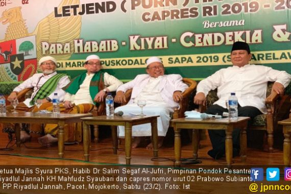Di Mojokerto, Prabowo Tegaskan Apresiasi untuk Umat Islam dan PKS - JPNN.COM