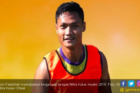 Roni Fatahillah Akhirnya Putuskan Berkostum Mitra Kukar Musim 2019 - JPNN.COM