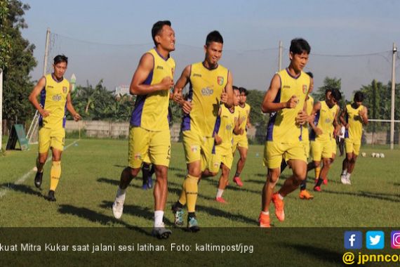 Selain Suporter, Pemain Juga Penasaran Sosok Pelatih Mitra Kukar Musim 2019 - JPNN.COM