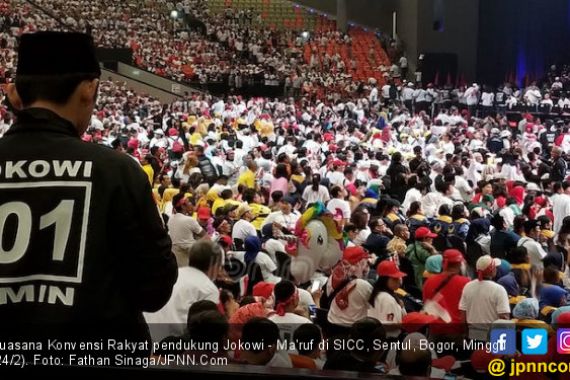 Hajar Saja yang Angkat Dua Jari di Konvensi Rakyat Jokowi - JPNN.COM