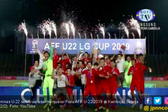 Bermain dengan 10 Orang, Timnas Indonesia Juara Piala AFF U-22 - JPNN.COM