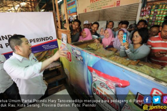 Blusukan di Pasar Serang, Hary Tanoe: Pedagang Kecil Harus Dibantu - JPNN.COM