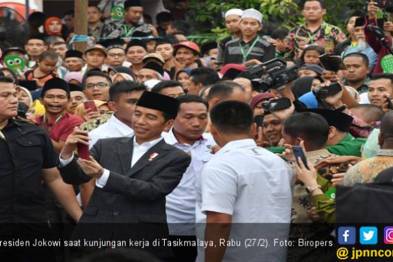 Jokowi: Pemerintah Punya Banyak Program Ekonomi Rakyat - JPNN.COM