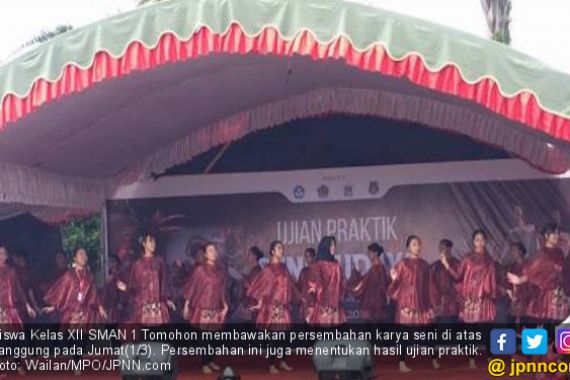 Keren! 455 Siswa Ujian Praktik Berbalut Pentas Seni dan Budaya - JPNN.COM