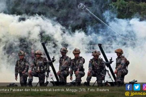 Tentara India - Pakistan Baku Tembak Lagi, Warga Sipil Jadi Korban - JPNN.COM