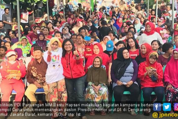 Restu Hapsari dan BPJW Kampanyekan Jempol Ceria untuk Jokowi - Ma’ruf - JPNN.COM
