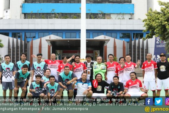 Tim Futsal Jurnalis Kemenpora Raih Kemenangan Kedua - JPNN.COM
