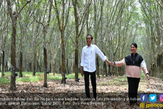 Jokowi dan Iriana Berpose Romantis di Kebun Karet - JPNN.COM