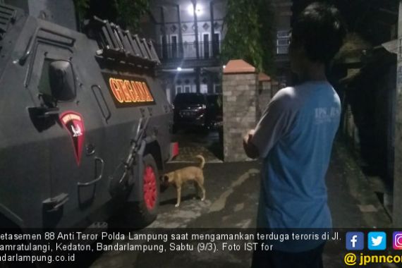Densus 88 Antiteror Ringkus Satu Terduga Teroris di Lampung - JPNN.COM