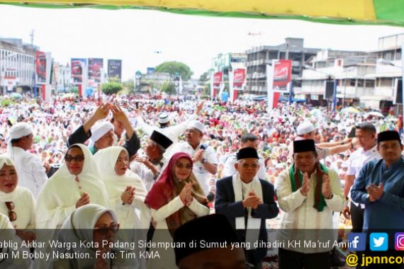 Kiai Ma'ruf Lihat Tanda Kemenangan dari Tablig Akbar di Padang Sidempuan - JPNN.COM