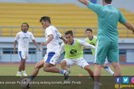 Bintang Persib Bandung Ungkap 2 Ambisi Besar Jelang Liga 1 2019 - JPNN.COM