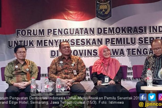 Partisipasi Masyarakat pada Pemilu Bentuk Perbaikan Demokrasi - JPNN.COM