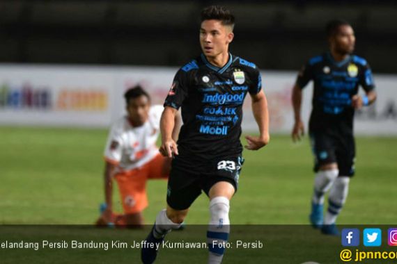 Gelandang Persib Akui Jadwal Lanjutan Liga 1 2020 Cukup Berat - JPNN.COM