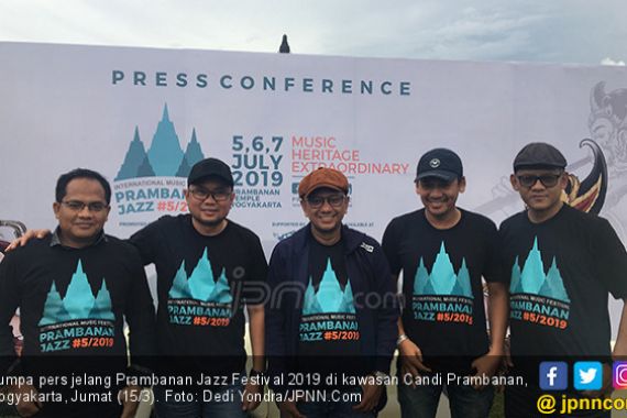 Yanni dan Brian McKnight Tampil Istimewa di Prambanan Jazz 2019 - JPNN.COM