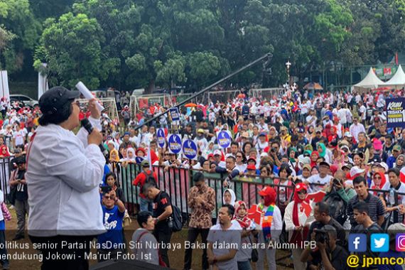 Siti Nurbaya : Rekomendasikan pada Orang Lain untuk Pilih Pak Jokowi ! - JPNN.COM