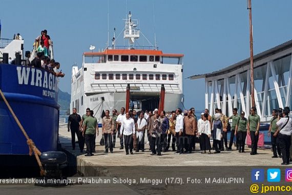 Jokowi Ingin Kembalikan Kejayaan Pelabuhan Sibolga - JPNN.COM