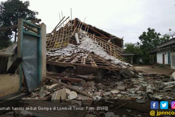 Gempa Kembali Guncang Lombok, Ratusan Rumah Hancur - JPNN.COM