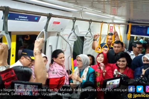 Halo, Bu Iriana Ajak OASE KK Jajal MRT Jakarta - JPNN.COM