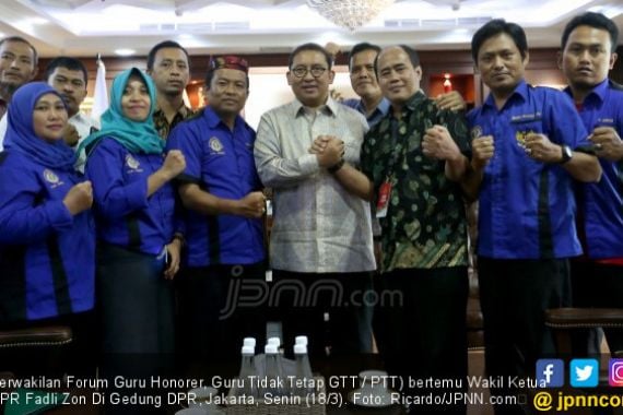 Kuasa Hukum Honorer K2: Pak Jokowi Hanya Berjanji Berjanji Berjanji - JPNN.COM