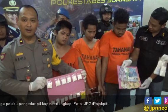 Diinterogasi Polisi, Pengedar Pil Koplo di Kalangan Pelajar Malah Cengar-Cengir - JPNN.COM