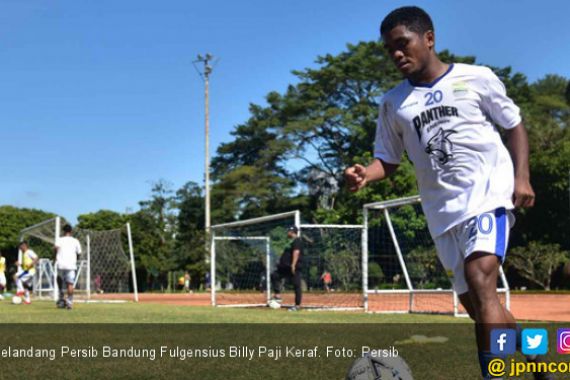 Si Anak Hilang Kembali ke Persib Bandung - JPNN.COM