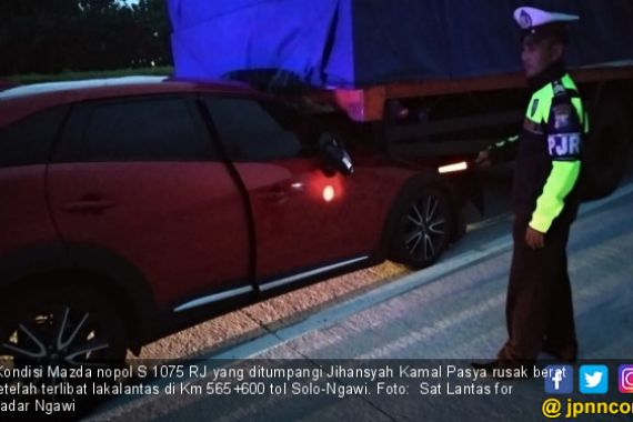 Detik – detik Putra Bupati Mengalami Kecelakaan Maut di Tol Solo - Ngawi - JPNN.COM