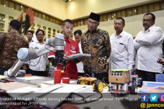 Mendikbud Dorong Siswa SMK Jadi Wirausaha di Era Industri 4.0 - JPNN.COM