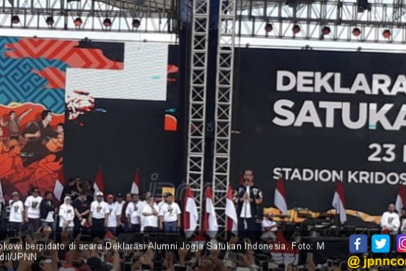 Jokowi: Hari Ini di Yogya Saya Sampaikan, Lawan!! - JPNN.COM